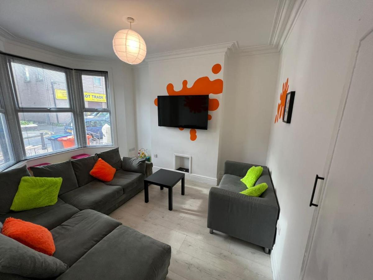 Villa Nickelodeon House Great For Kids à Blackpool Extérieur photo